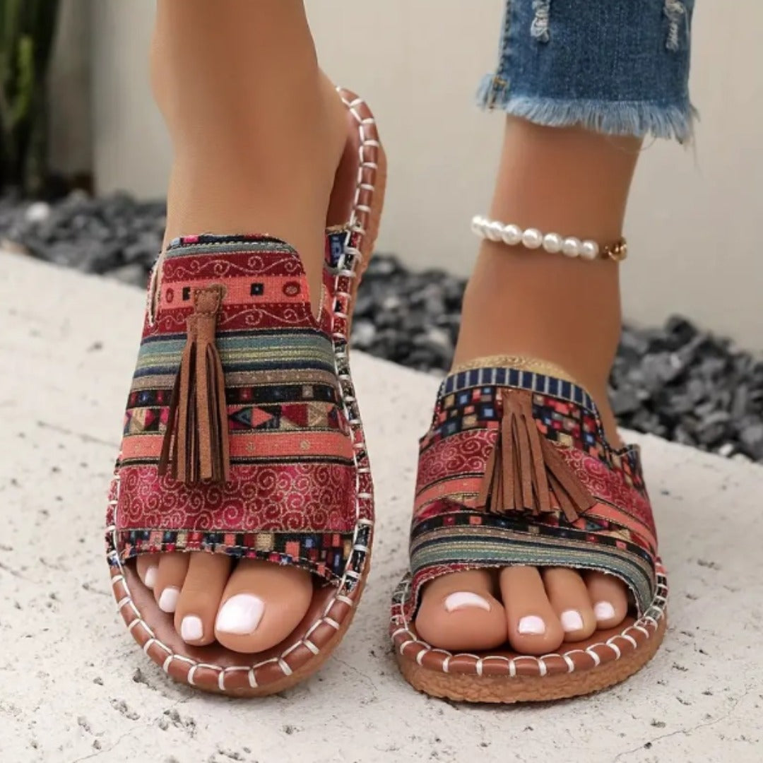 Style 1 (Almost sold out) / 12 (43EU)