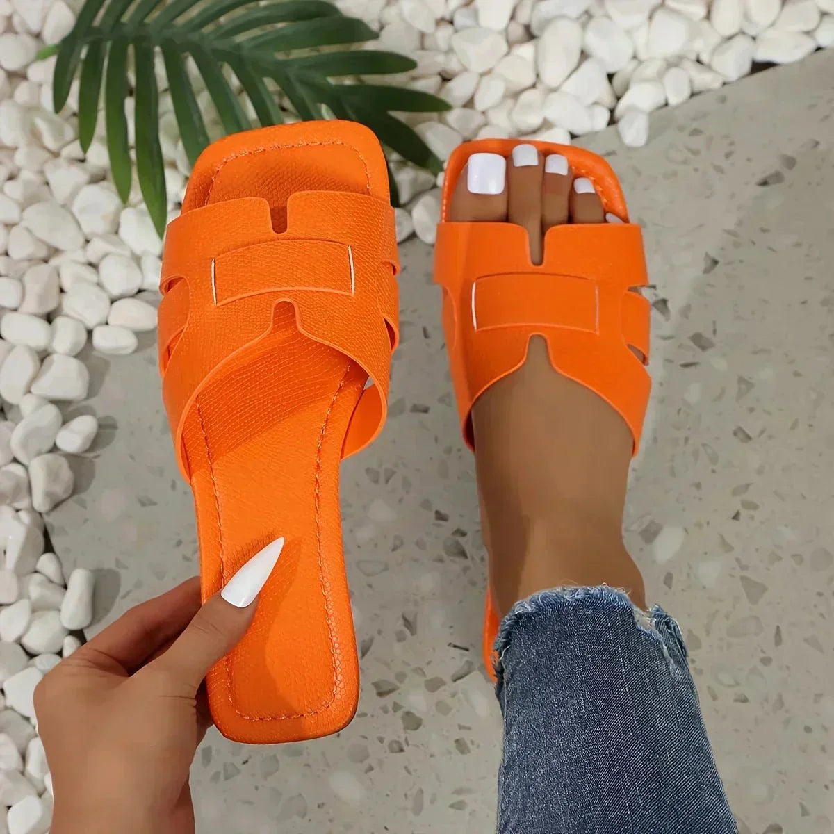 Orange / 42