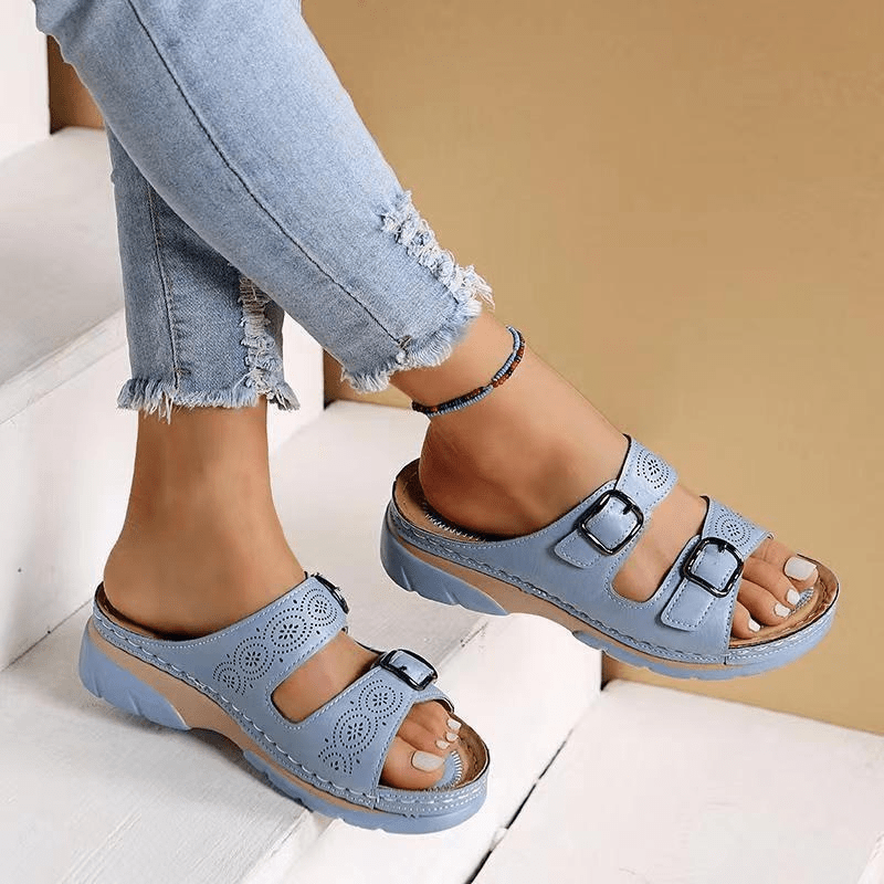 Light Blue / 42