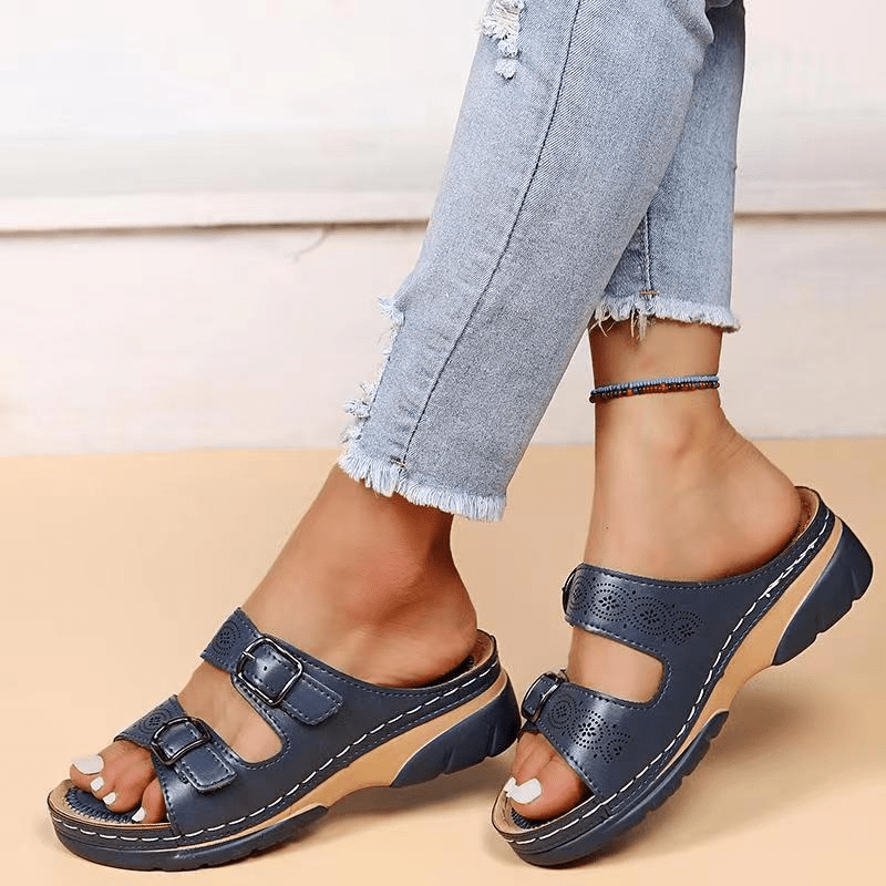 Navy Blue / 42